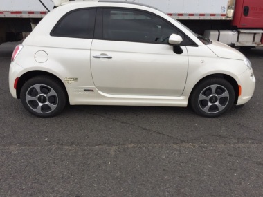 Fiat 500e arrives at port of New Jersey after a 7 day lorry trip from the West coast.